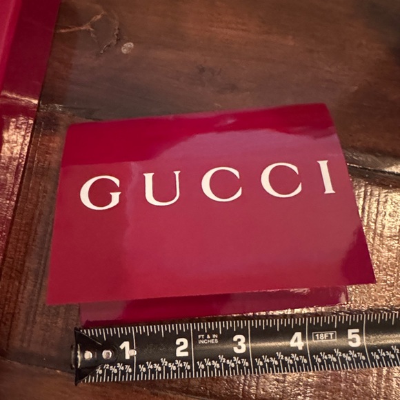 Authentic Gucci Large Glossy Red Gift Box Packaging With Cards Luxury Storage - Picture 14 of 16